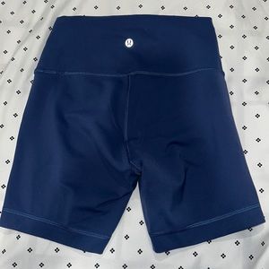 Lululemon Align high rise 6 inch shorts